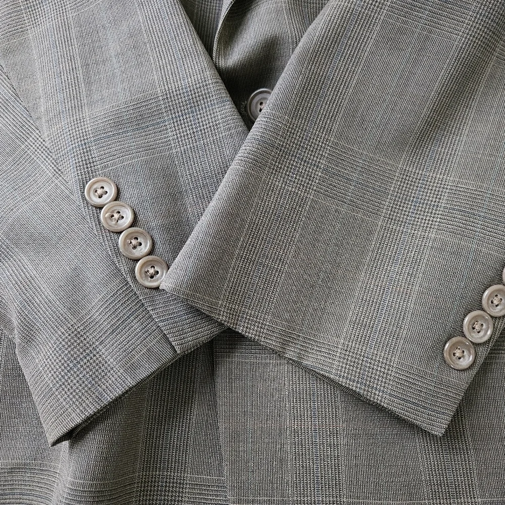 Oscar de la Renta Vintage Tailored Plaid Blazer in Grey and Camel Size 41R